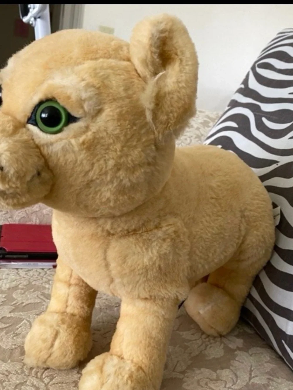 Disney Plush Tan Lion Cub Dog Toy with Green Eyes (Good)